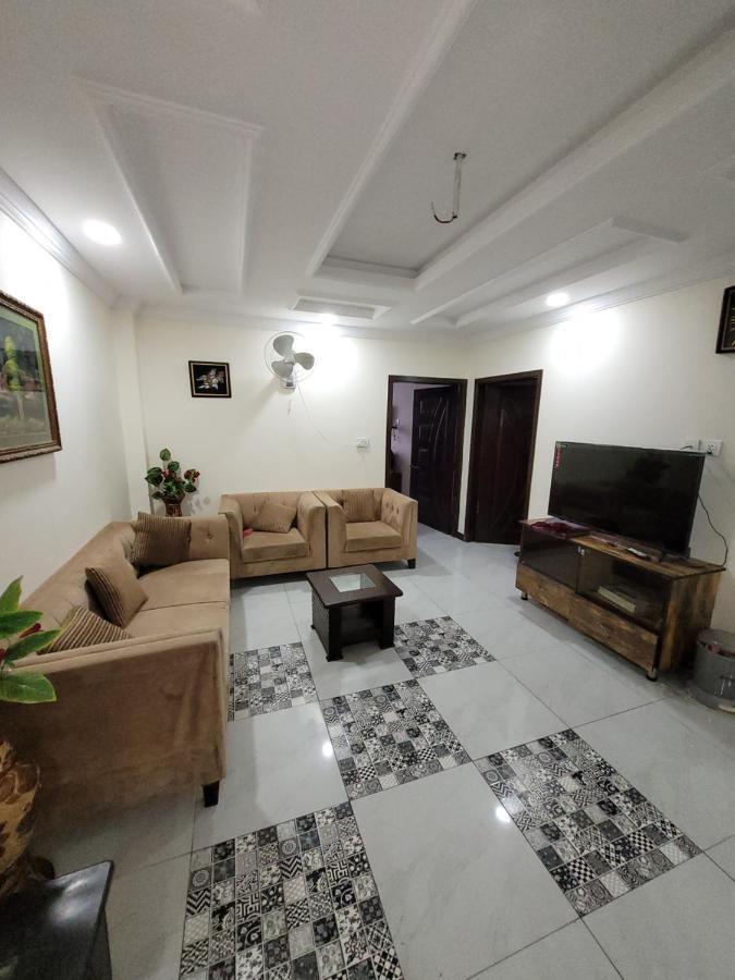 New Nabeel Residency Khaqan Abbasi Road Bhurban Murree Bagian luar foto