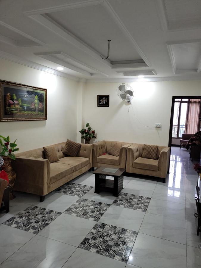 New Nabeel Residency Khaqan Abbasi Road Bhurban Murree Bagian luar foto